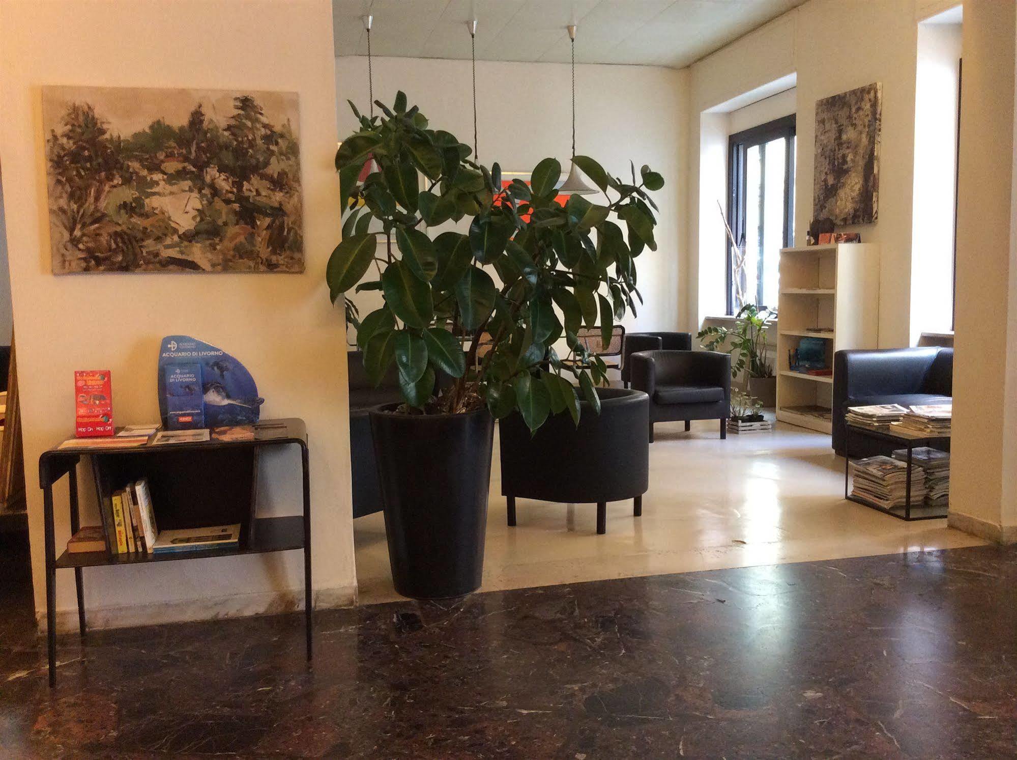 Hotel Touring Livorno Eksteriør bilde